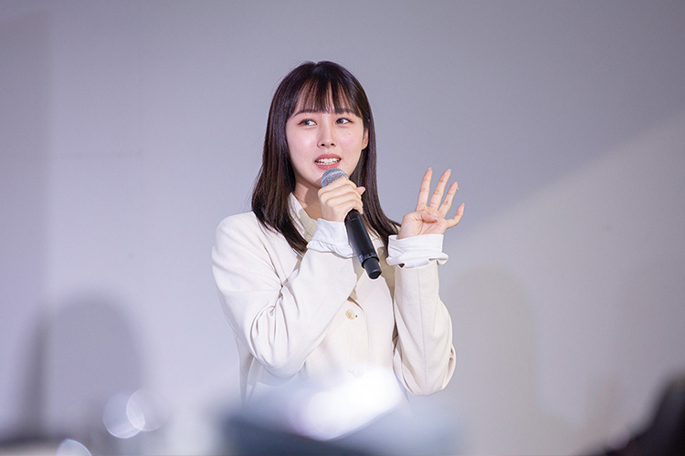 鹿の間さん