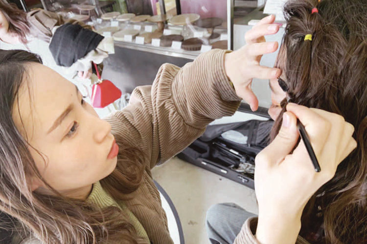 ヘアメイク科 福岡ベルエポック美容専門学校 ヘアメイク科 福岡ベルエポック美容専門学校