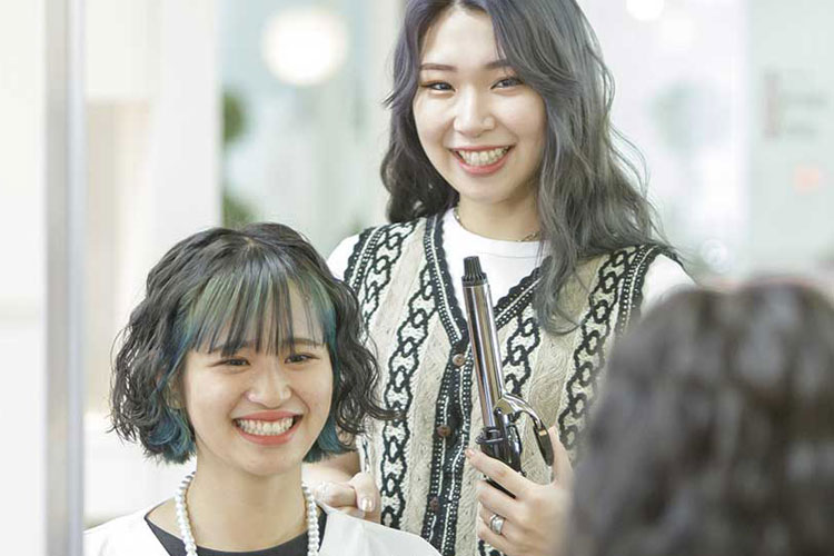 ヘアメイク専攻