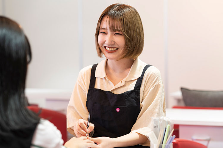 ネイリスト