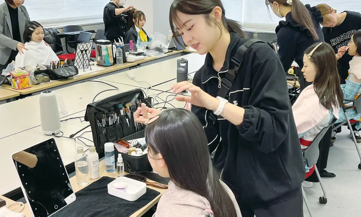 アイドルヘアメイク