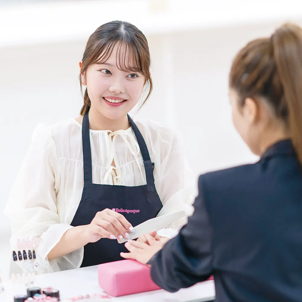 ネイリスト