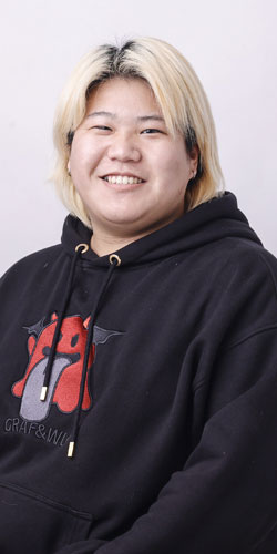 山村さん