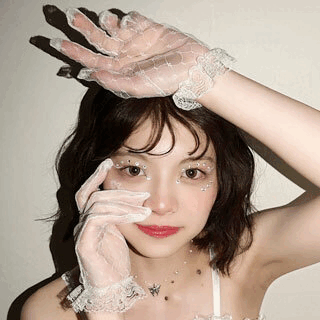 ビジューfaceメイク
