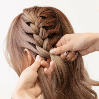 リボン編み込みヘアアレンジ体験