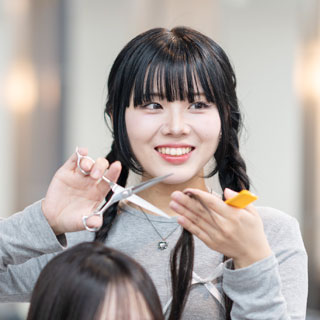 タッセルボブカット体験